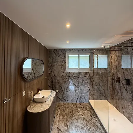 Elysia - évasion, Balnéo Et Sauna Appartement *